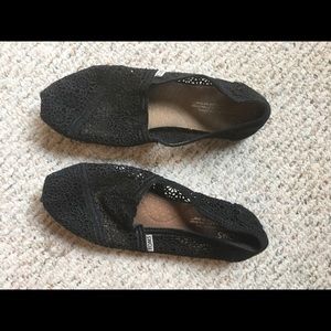 Crocheted TOMS Shoes